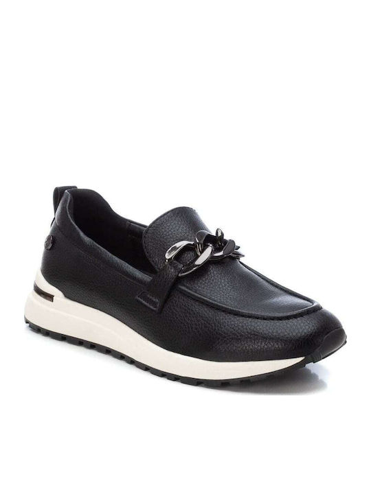 Women's Moccasins in Black Color