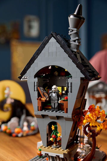 LEGO Disney Disney Tim Burton's The Nightmare Before Xmas Pentru 18+ Ani 2193 Bucăți