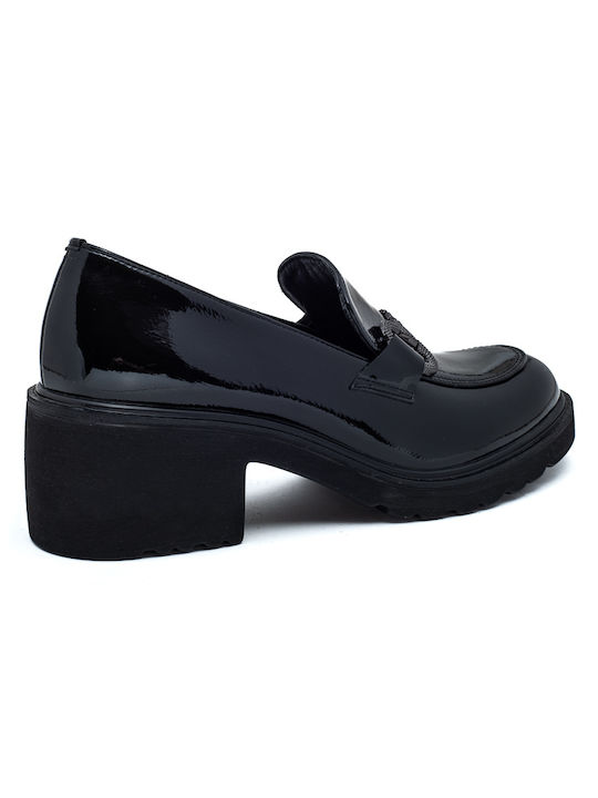 Laura Virgili Patent Leather Women's Moccasins in Black Color