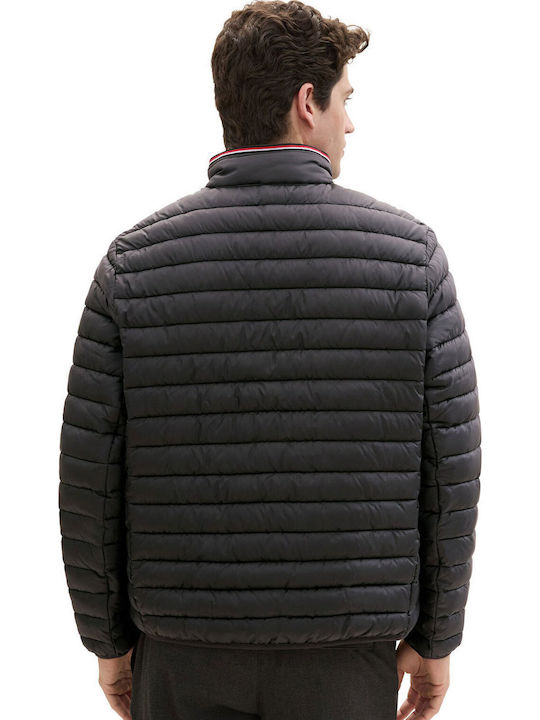 Jacke Black