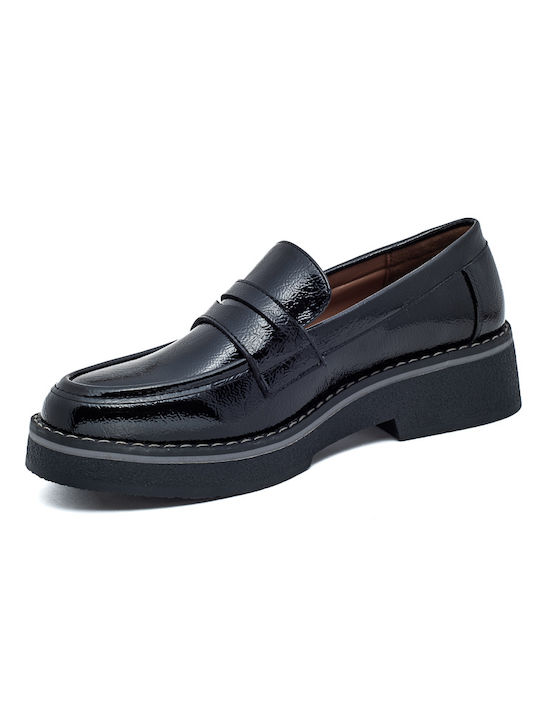 Patent Leather Women's Moccasins in Black Color
