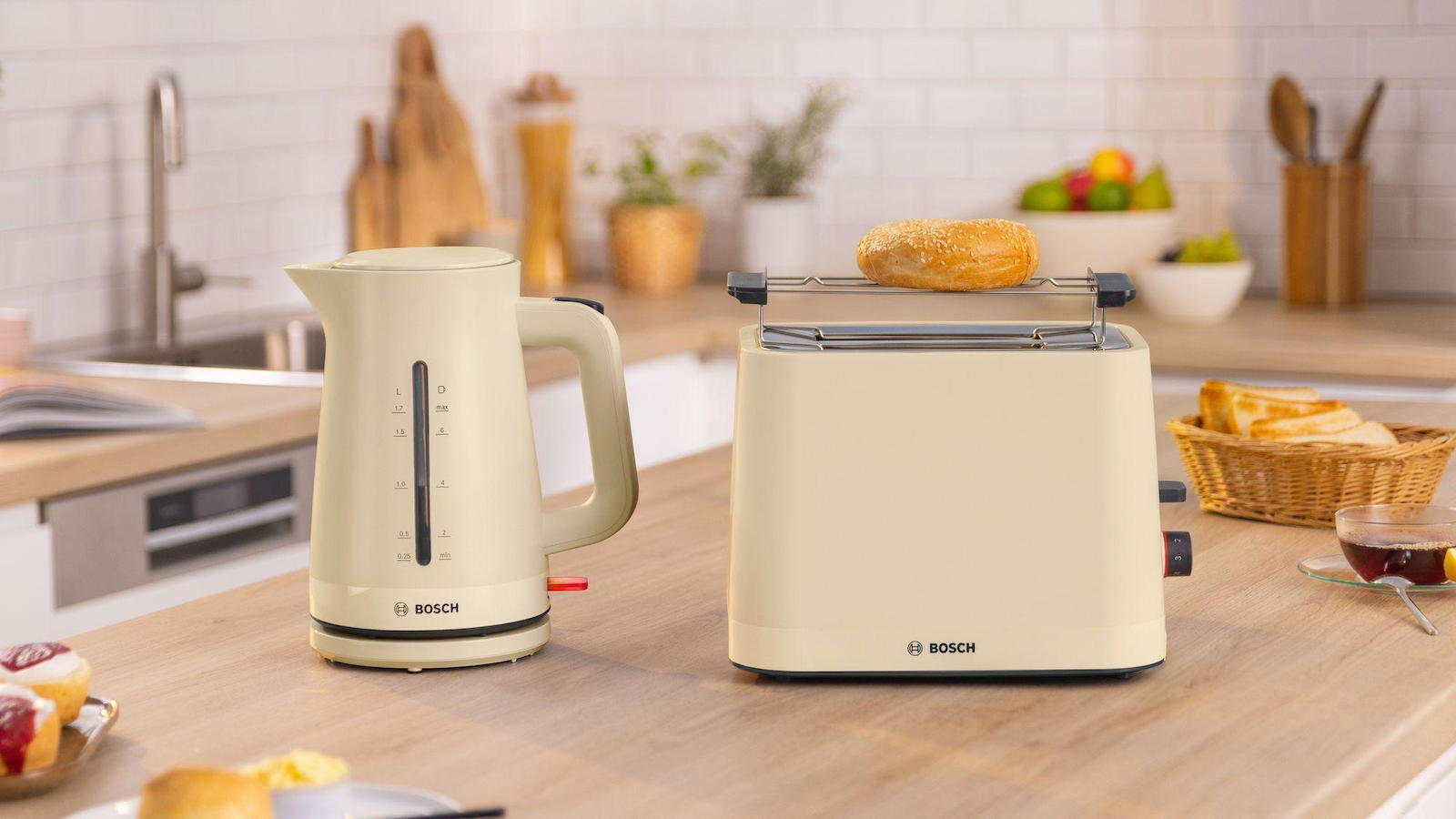 Bosch TAT3M127 Toaster Slots 950W Beige