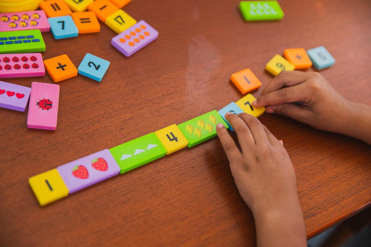 Educational Insights Math Domino Εκπαιδευτικό Παιχνίδι Γράμματα & Αριθμοί για 3+ Ετών