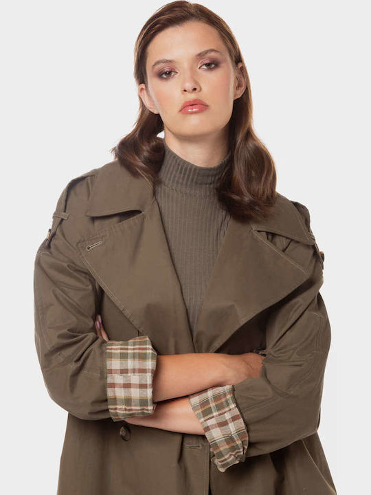 Bianca Femeie Maro Trenci