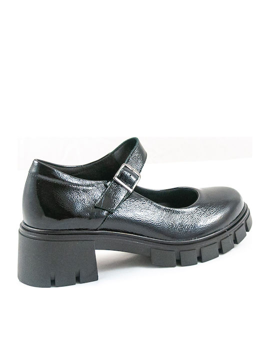 Patent Leather Women's Moccasins in Black Color