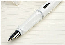 Lamy Safari Writing Pen Stub 1.9mm White made of Plastic