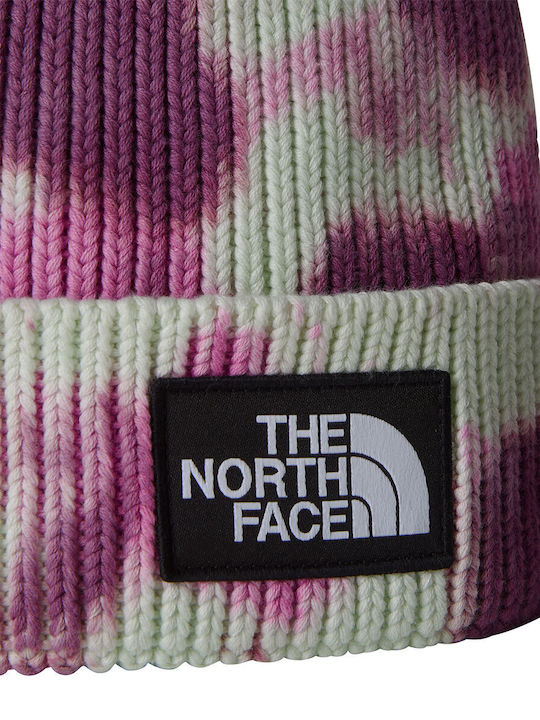 The North Face Logo Box Beanie Unisex Beanie Knitted in Burgundy color