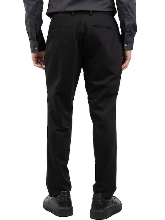 Hugo Boss Men's Trousers in Relaxed Fit Black