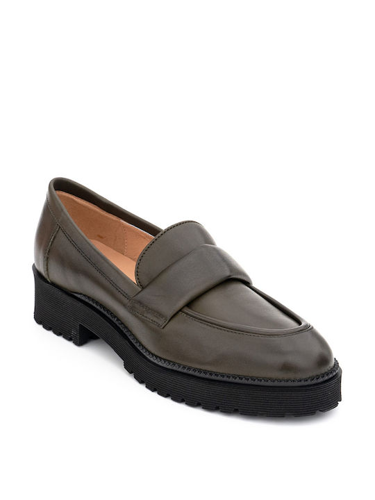 Perlapura Leather Women's Loafers in Green Color