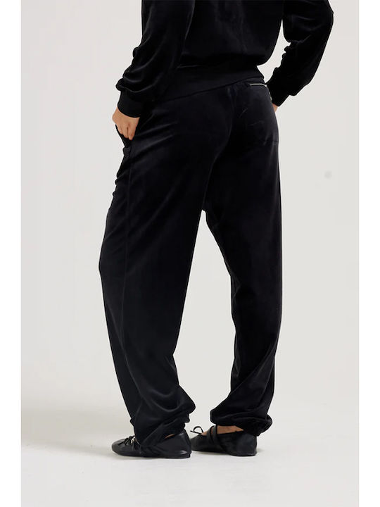 Juicy Couture