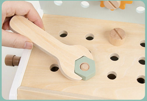 Classic World Mini Workbench από Ξύλο για 3+ Ετών 29τμχ