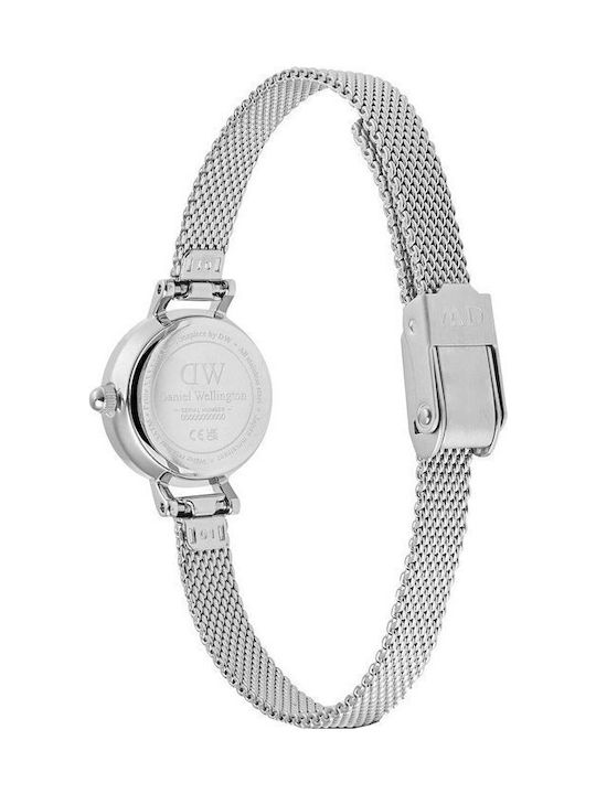 Daniel Wellington Petite Γυναικείο Ρολόι 19mm Μπαταρίας με Ασημί Μεταλλικό Μπρασελέ