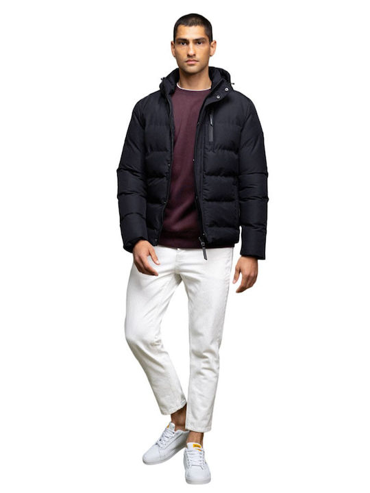 Jacke Black