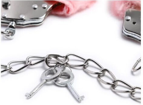 Naughty Toys Handfesseln in Rosa Farbe