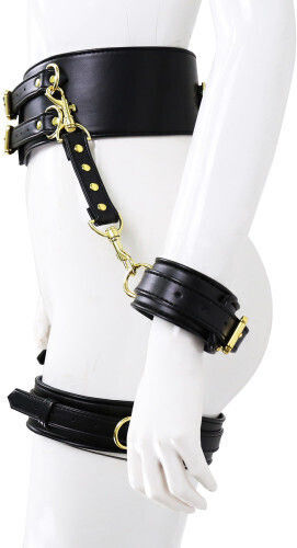 Naughty Toys BDSM Kit in Schwarz Farbe 6Stück