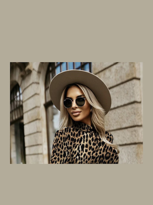 Woman's Fashion
