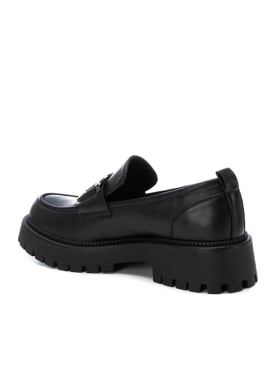 Women's Moccasins in Black Color