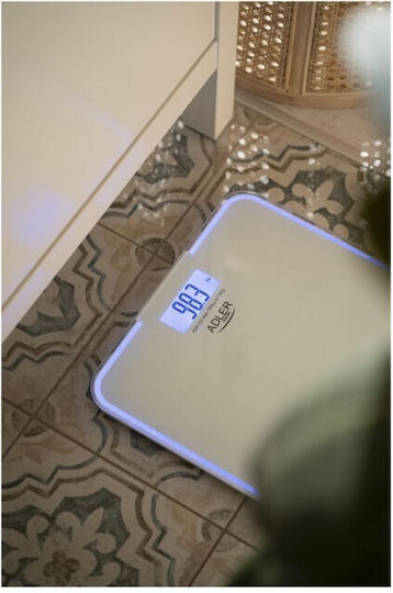 Adler Digital Badezimmerwaage in Weiß Farbe AD 8183
