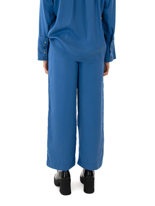 W25B1046-BLUE