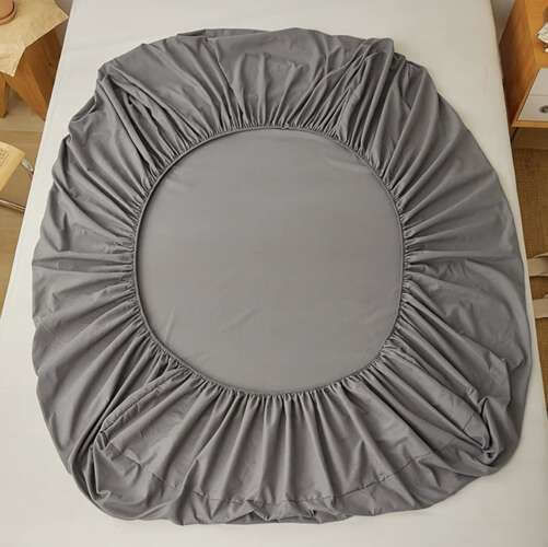 Cearșaf King Size cu Elastic 180x200+20cm. Gri
