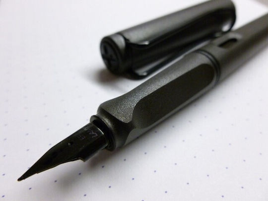 Lamy Safari Fountain Pen Extra Fine Grey Plastic with Black Ink