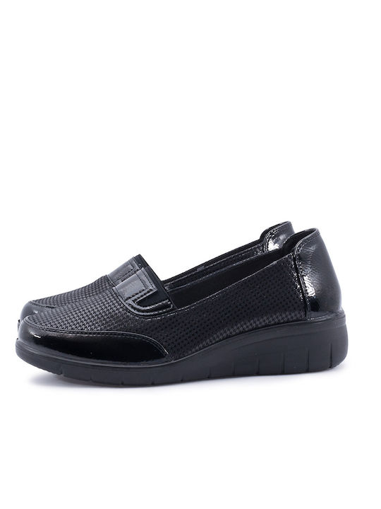 B-Soft Women's Slip-Ons Black