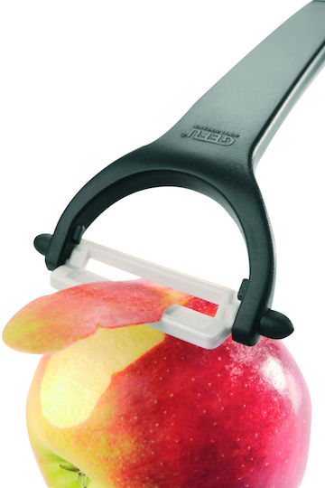 Gefu Fruit & Vegetable Peeler/Cleaner made of Plastic