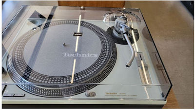 Technics Plattenspieler