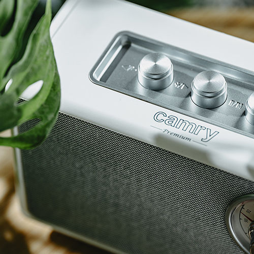 Camry Ηχείο Bluetooth 5W με Ραδιόφωνο και Διάρκεια Μπαταρίας έως 5 ώρες Λευκό CR1902