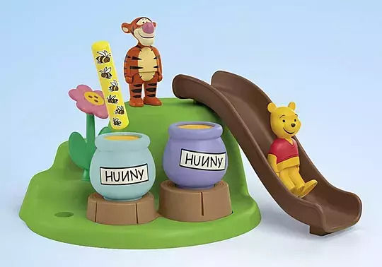 Playmobil Младежка Disney: Winnie the Pooh's & Tigger's Bee Garden за 1-4 години