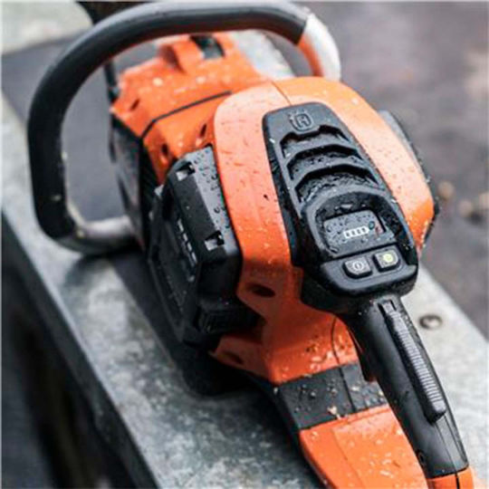 Husqvarna 540iXP Безчетков 36V 2.9кг с шина 40см