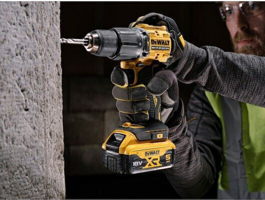 DEWALT Schlagbohrmaschinen Bohrschrauber Batterie Bürstenlos 18V 2x5Ah DCD100YP2T