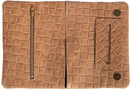 Mestango Leather Tobacco Pouch With Magnetic Clasp 16x8cm Beige