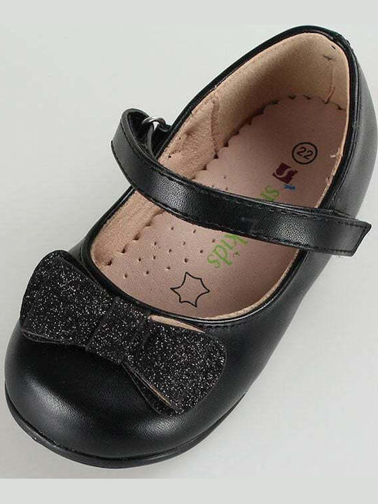 Kids Anatomic Ballerinas with Hoop & Loop Closure Black