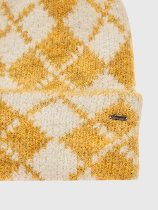 Beanie Beanie Knitted in Beige color