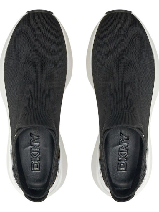 Zhavia Women's Slip-On Black