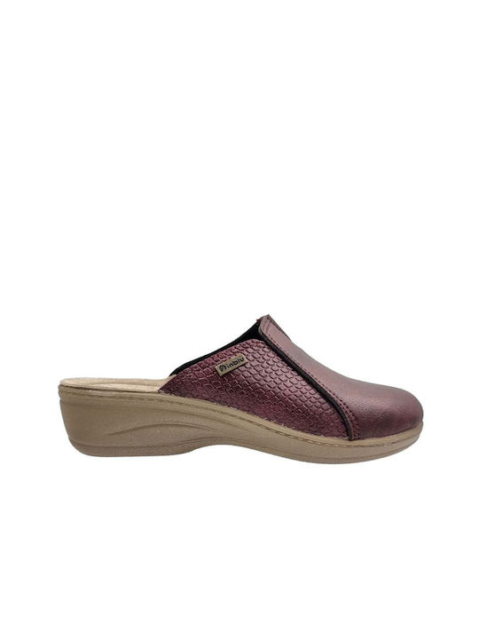 Inblu Winter Women's Slippers in Burgundy color