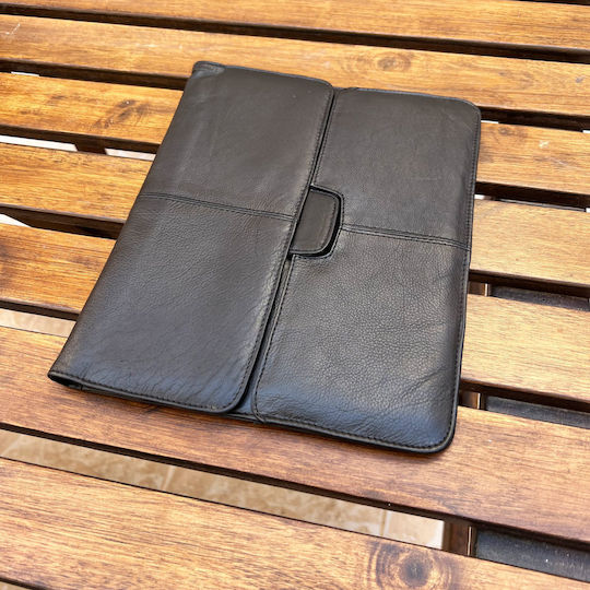 Husă pentru tabletă lucrată manual din piele de înaltă calitate