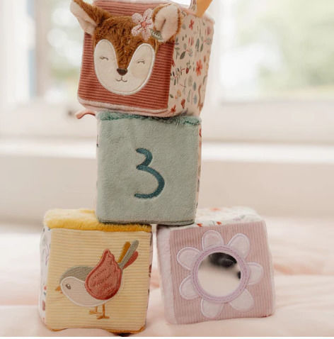 Little Dutch Activity Cube made of Fabric with Sounds for 0++ Months