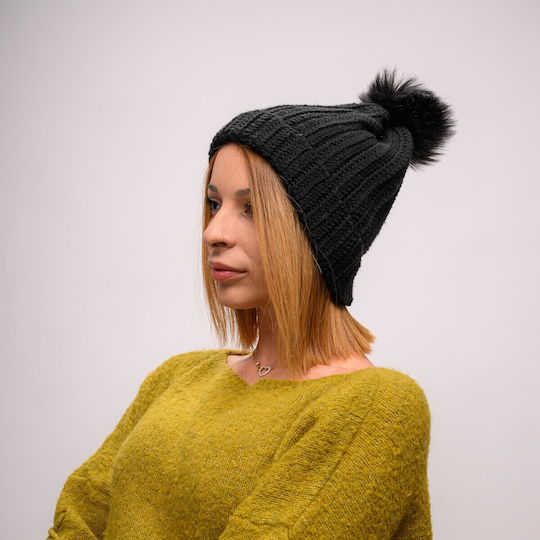 Pom Pom Beanie Beanie with Rib Knit in Black color