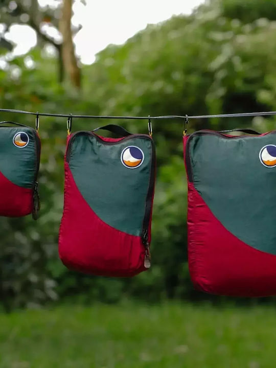 Necessaire in Burgundisch Farbe