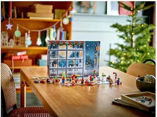 LEGO Super Heroes Spider-Man Advent Calendar 2024 for Ages 7+ 246 Pieces
