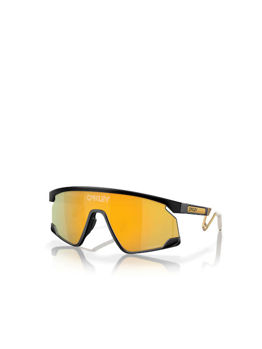 Oakley Мъжки Слънчеви Очила с Черна Рамка и Жълти Огледални Стъкла OO9237-01