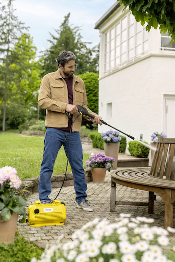 Karcher K 2 Horizontal Pressure Washer Electric 1400W with Pressure 110bar