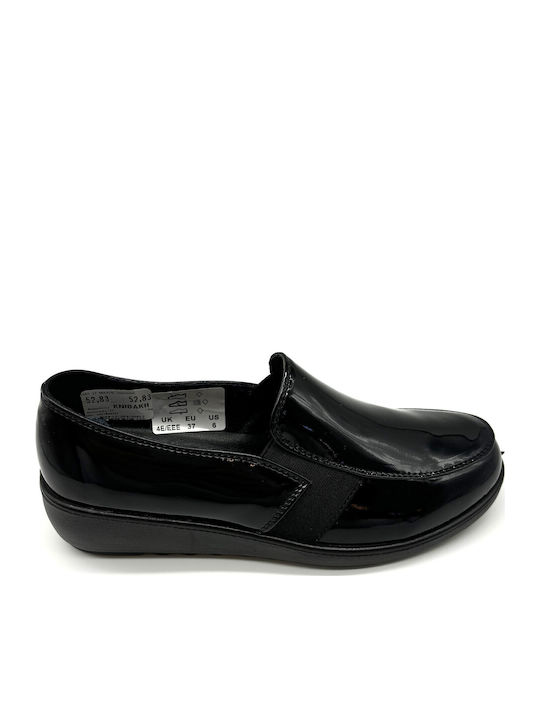 Patent Leather Women's Moccasins in Black Color