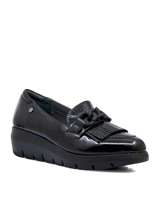 Stonefly Patent Leather Women's Moccasins in Black Color