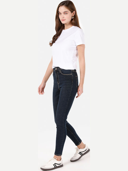 Blugi de damă cu croială skinny