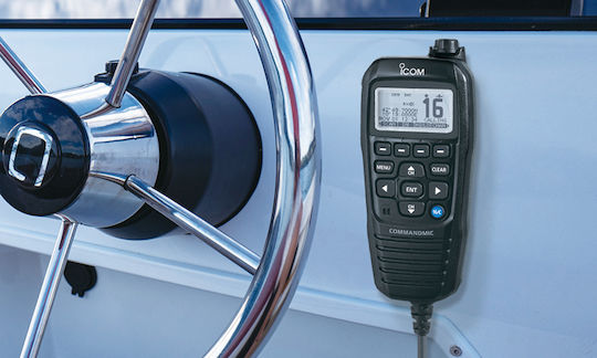 Icom Vhf Marine Transceiver Ic-m510bb Black Box Πομποδέκτης Class D