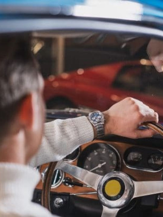 Casio Edifice Ανδρικό Ρολόι 47mm Χρονογράφος Μπαταρίας με Ασημί Μεταλλικό Μπρασελέ