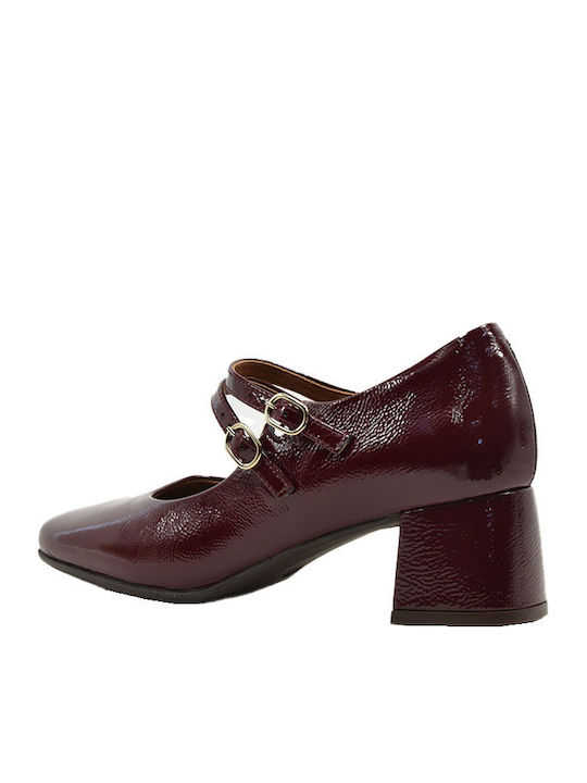 Pumps mit Riemchen Burgundisch